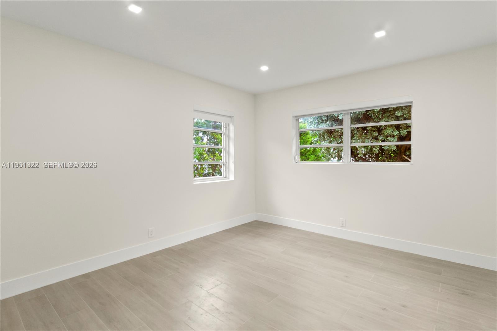 1261 98th St Bay Harbor Islands, FL 33154