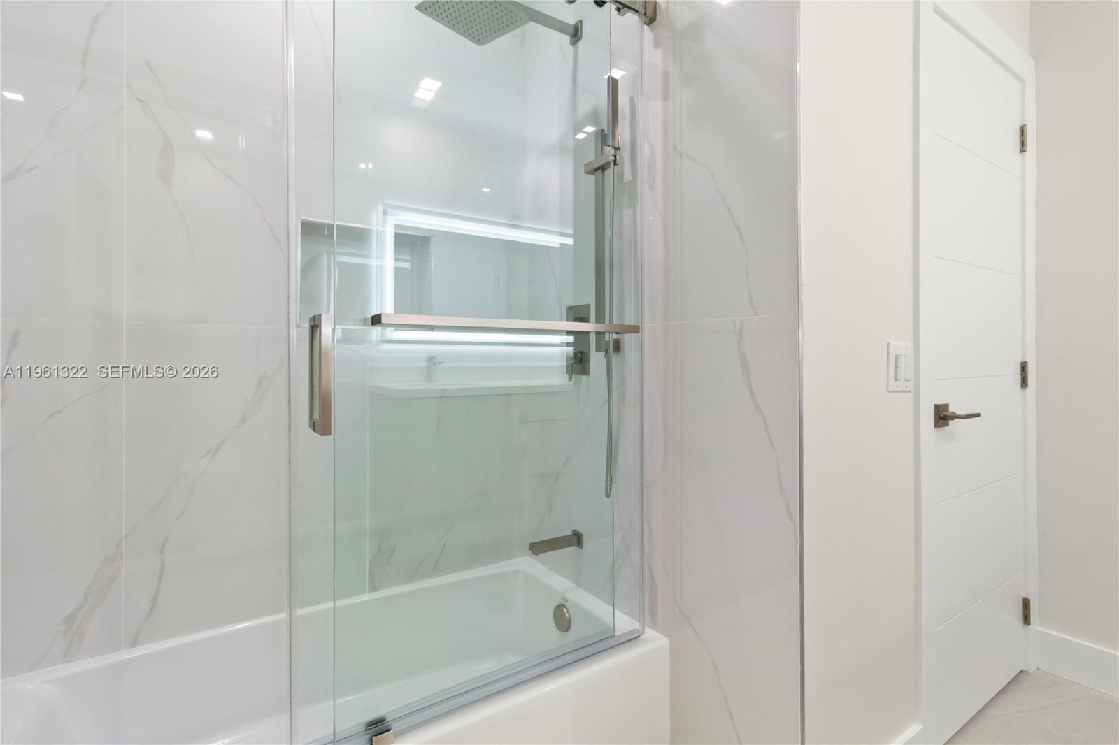 1261 98th St Bay Harbor Islands, FL 33154