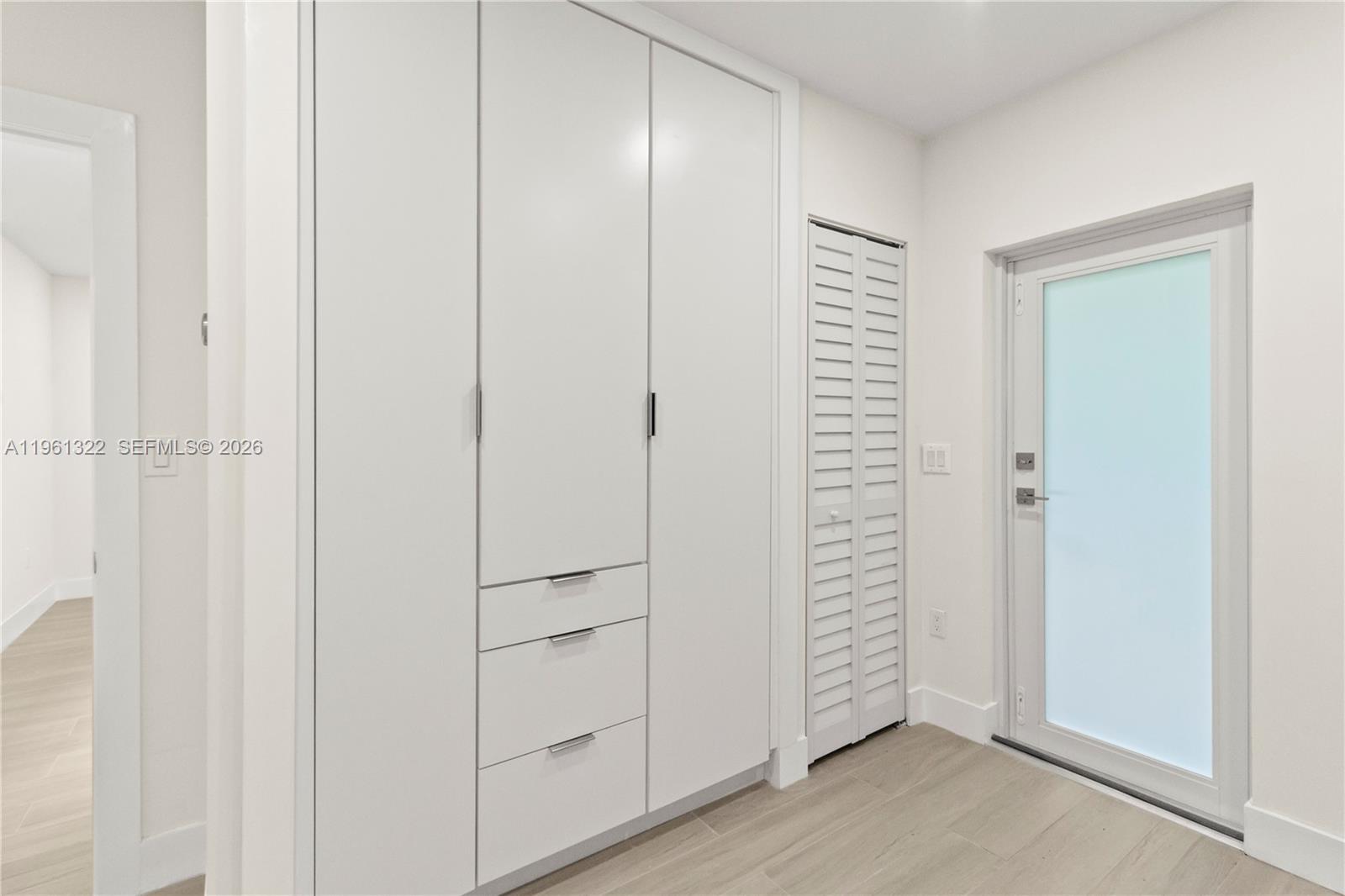 1261 98th St Bay Harbor Islands, FL 33154