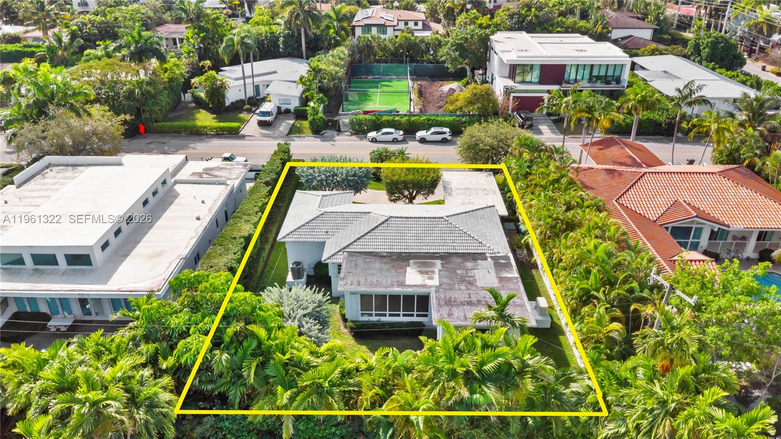 1261 98th St Bay Harbor Islands, FL 33154