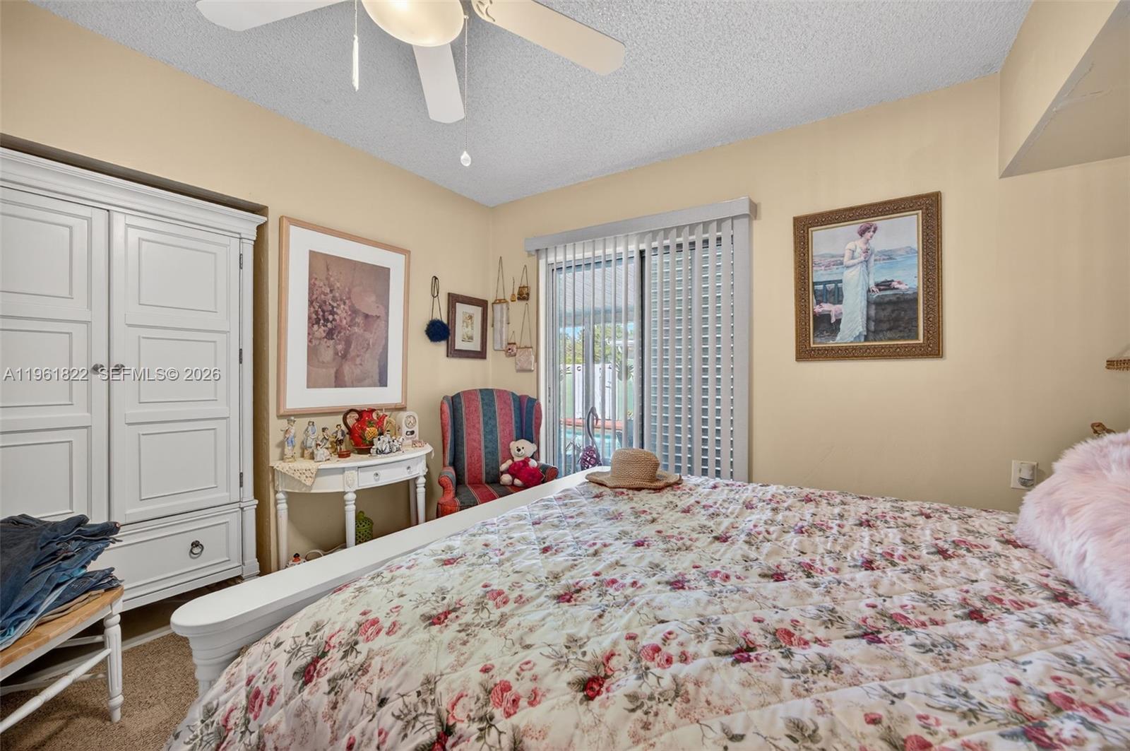 9401 SW 97th Ave Miami, FL 33176