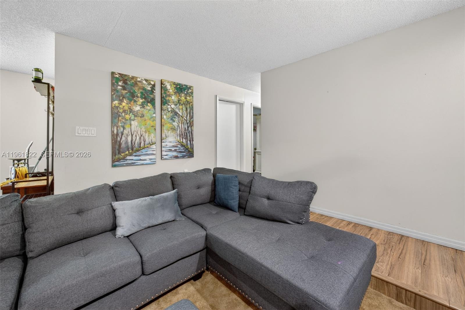 9401 SW 97th Ave Miami, FL 33176