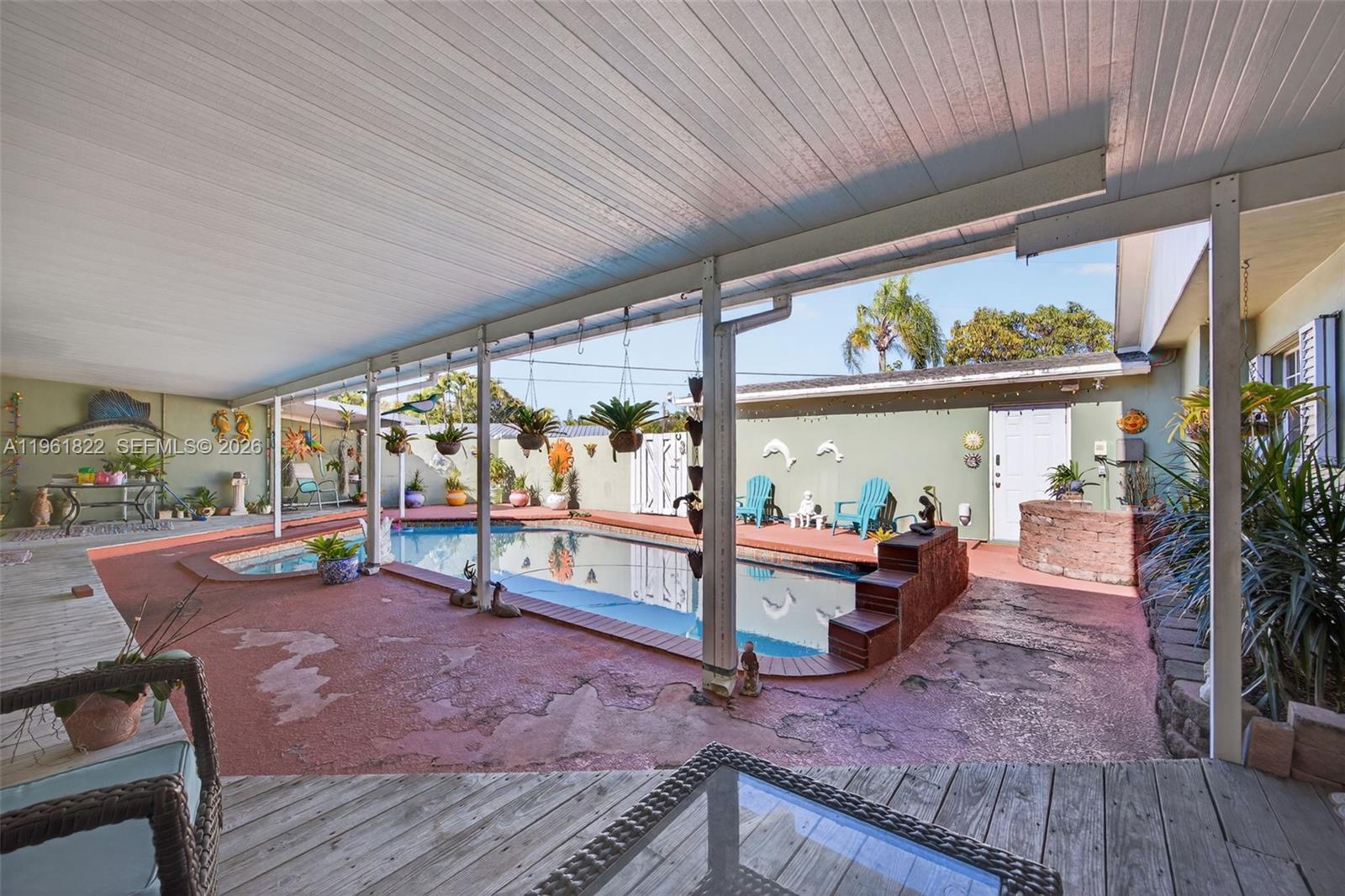 9401 SW 97th Ave Miami, FL 33176