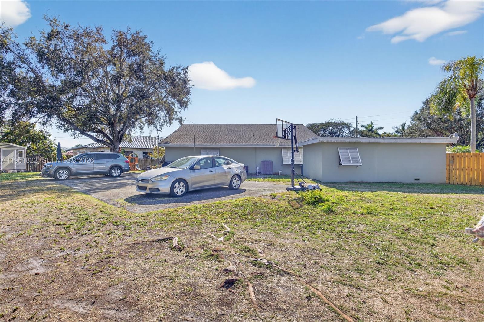 9401 SW 97th Ave Miami, FL 33176