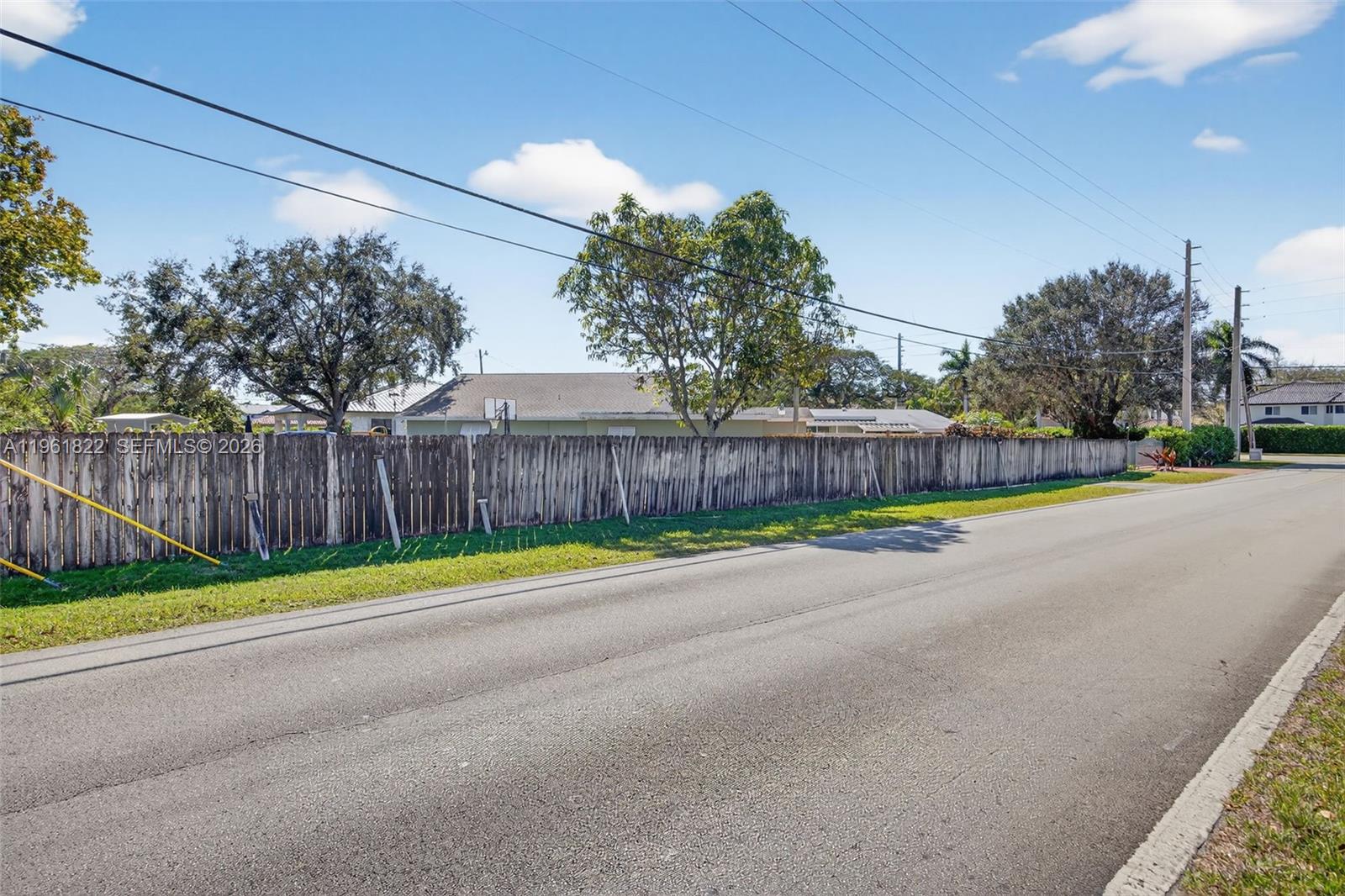 9401 SW 97th Ave Miami, FL 33176