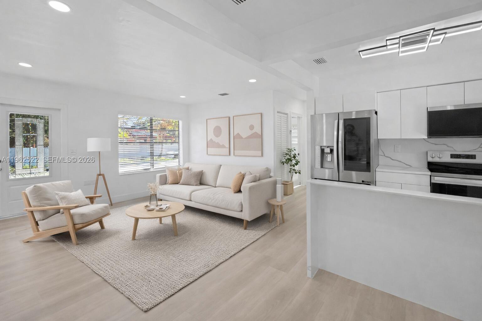 15694 NE 10th Ct North Miami Beach, FL 33162