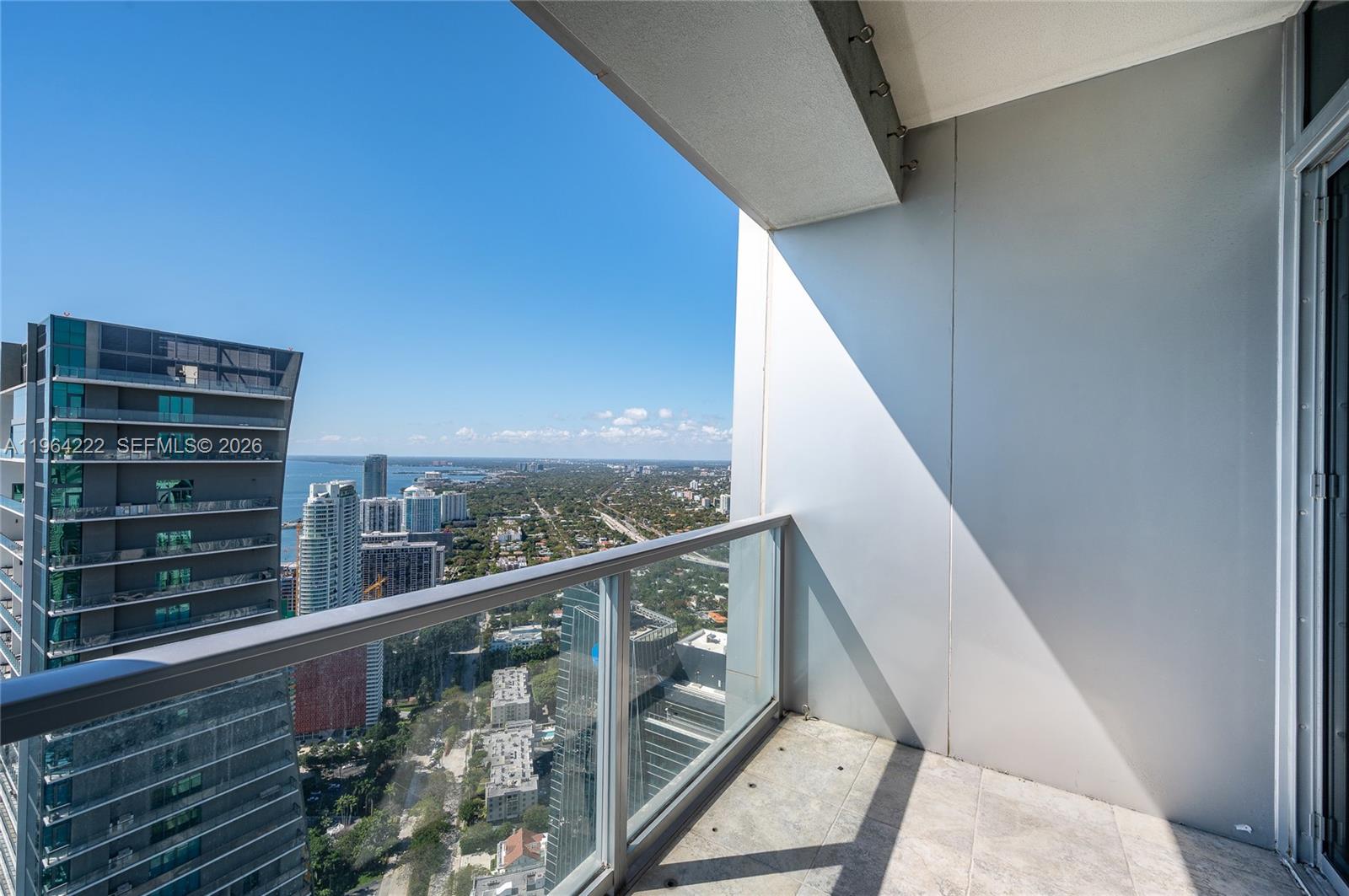 image Four Seasons Residences Miami21
