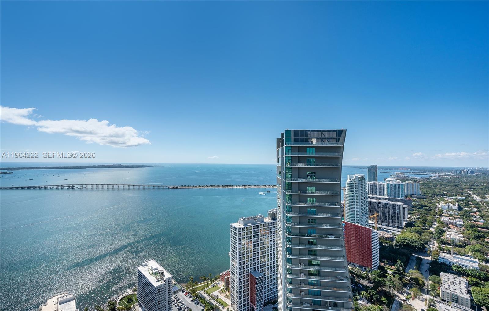 image Four Seasons Residences Miami27