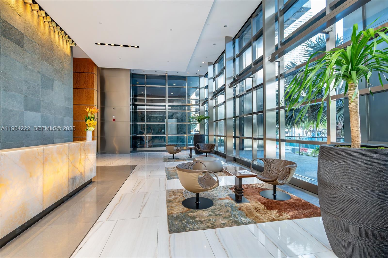 image Four Seasons Residences Miami40