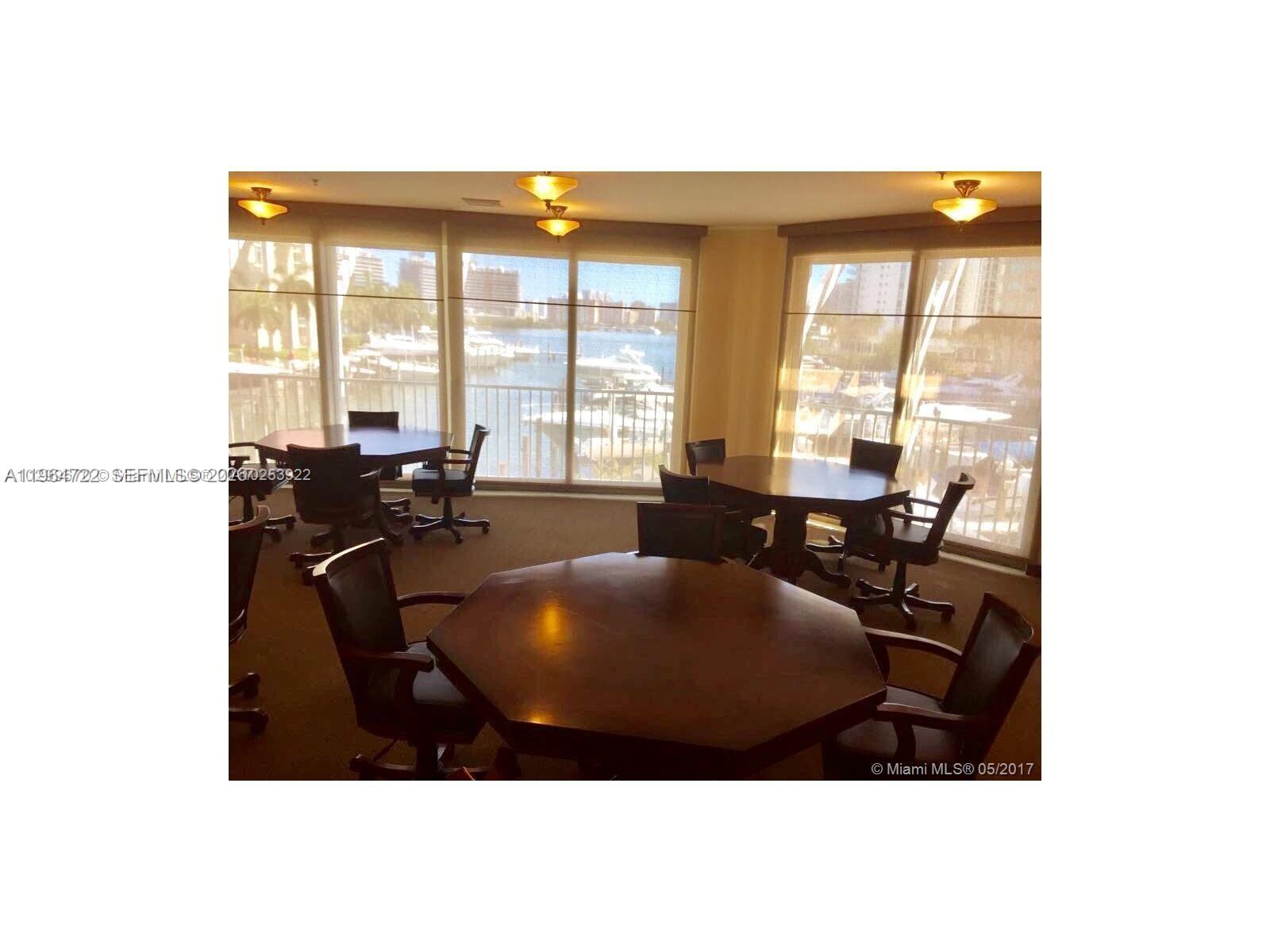 image Aventura Marina 210