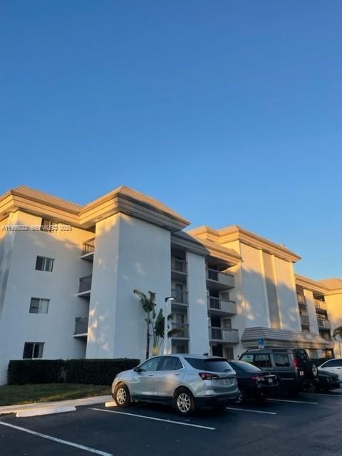 731 N Pine Is Rd #306