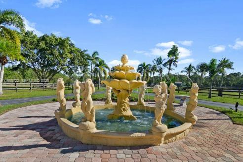 3761 Dellwood Blvd Loxahatchee, FL 33470