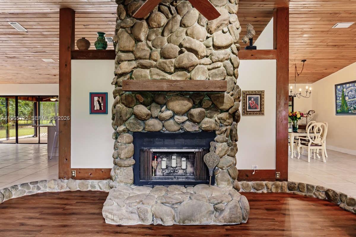 3761 Dellwood Blvd Loxahatchee, FL 33470