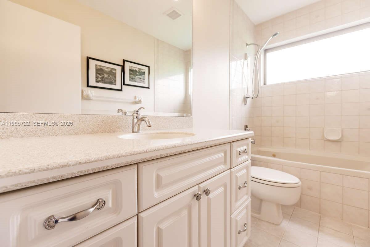 3761 Dellwood Blvd Loxahatchee, FL 33470