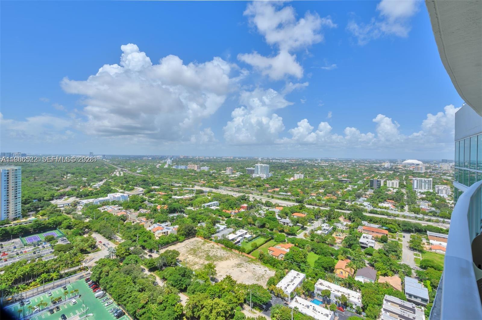 image Skyline on Brickell14