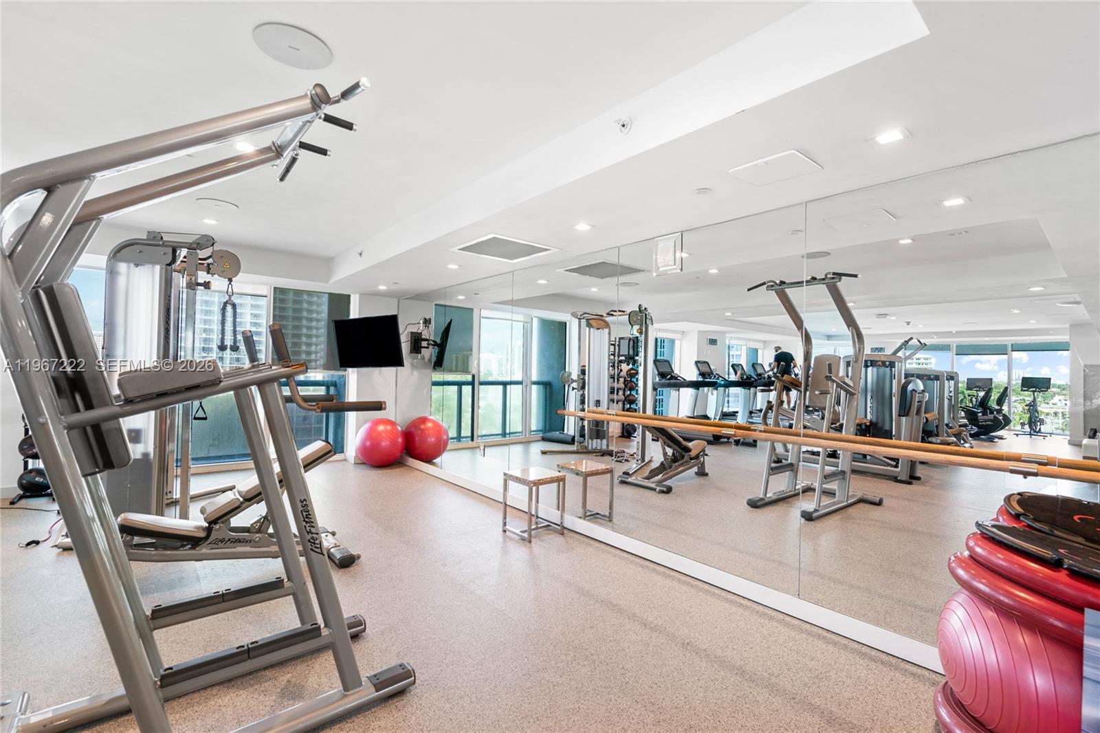 551 N Fort Lauderdale Bch Blvd #H1715 Fort Lauderdale, FL 33304