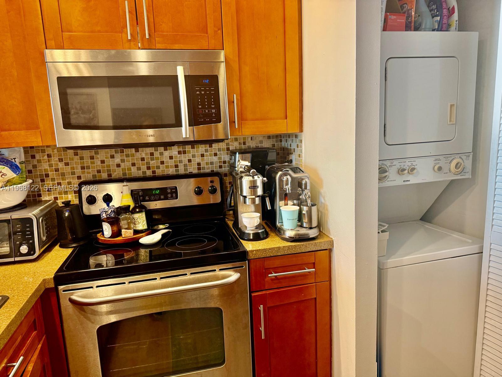 600 NE 36th St #820 Miami, FL 33137