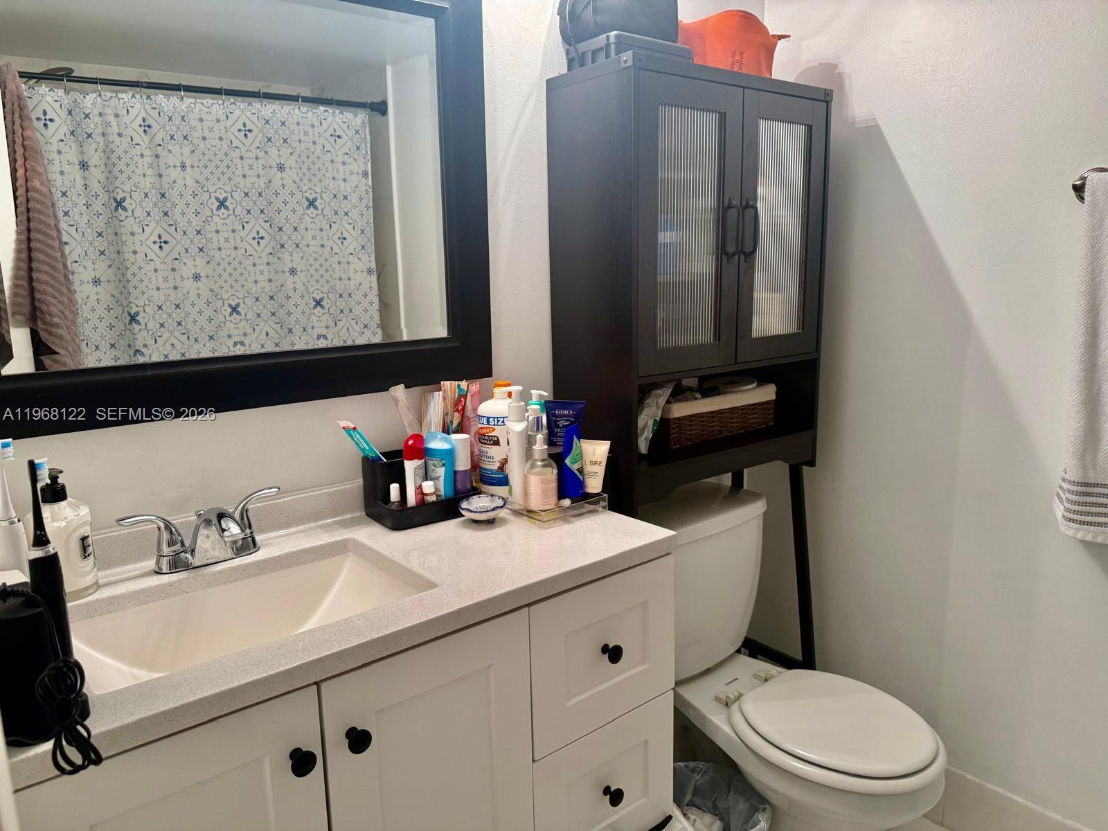 600 NE 36th St #820 Miami, FL 33137