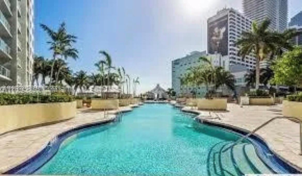 253 NE 2nd St #3903 Miami, FL 33132