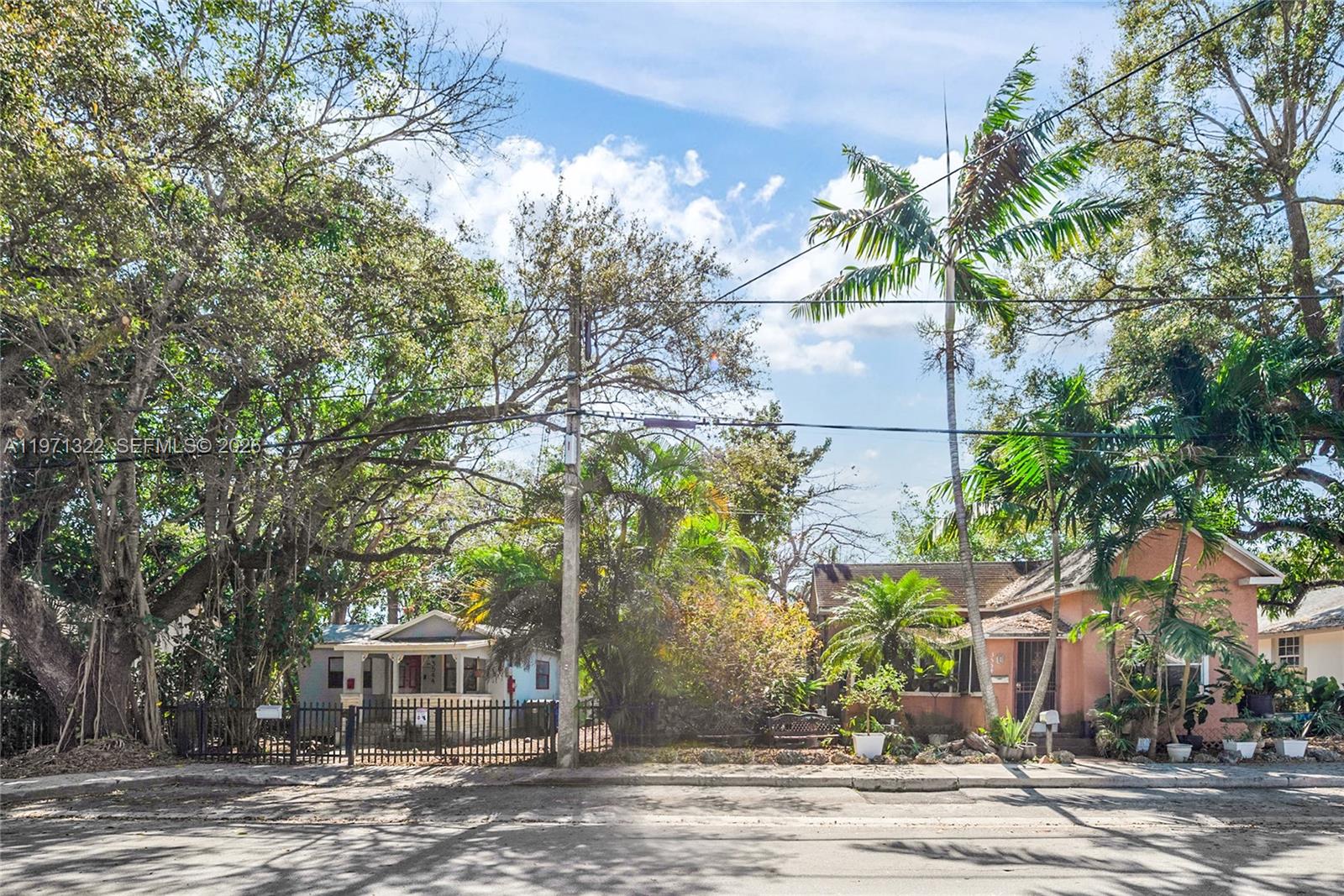 3544 William Ave Miami, FL 33133