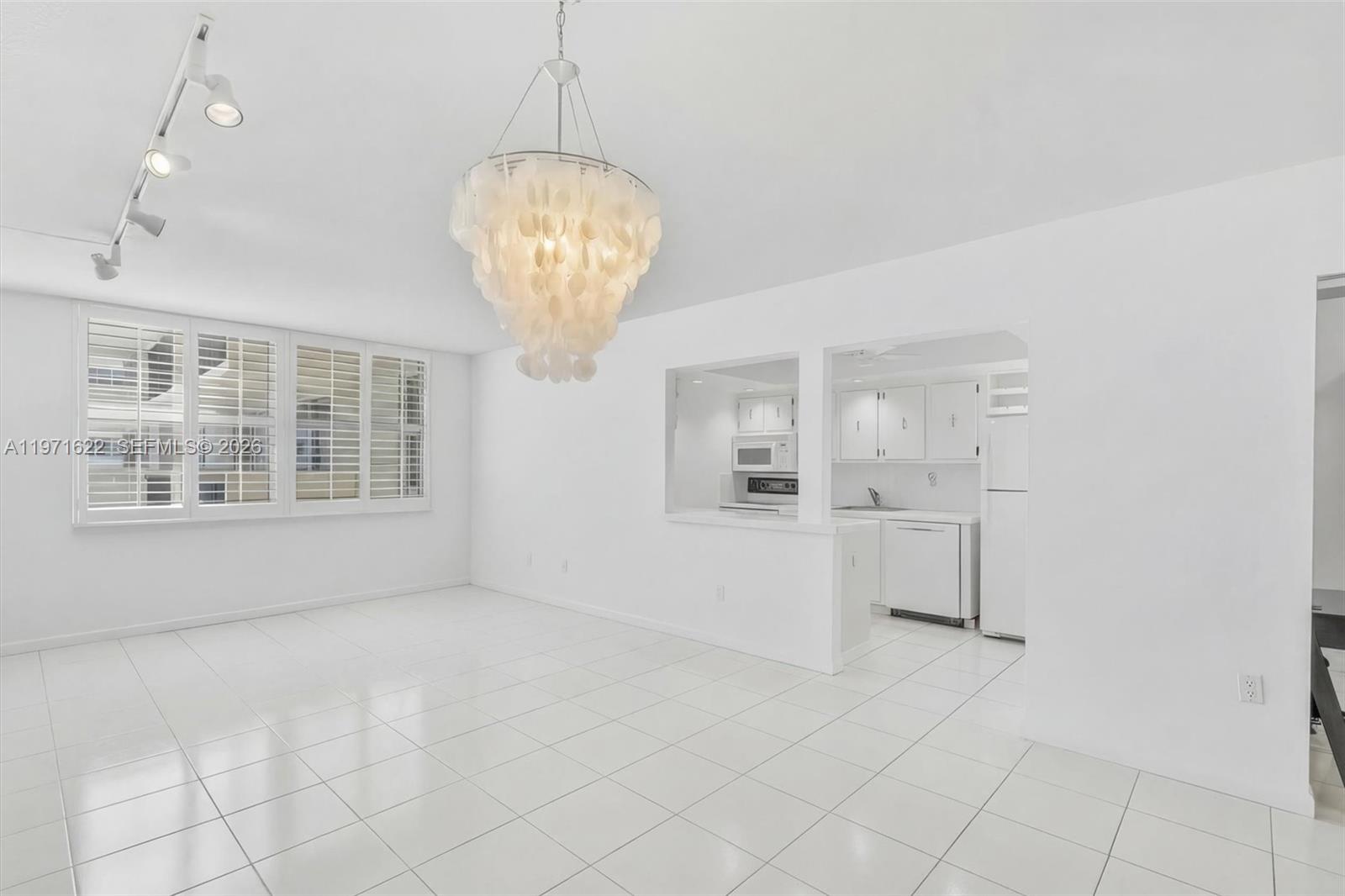 9273 Collins Ave #901 Surfside, FL 33154