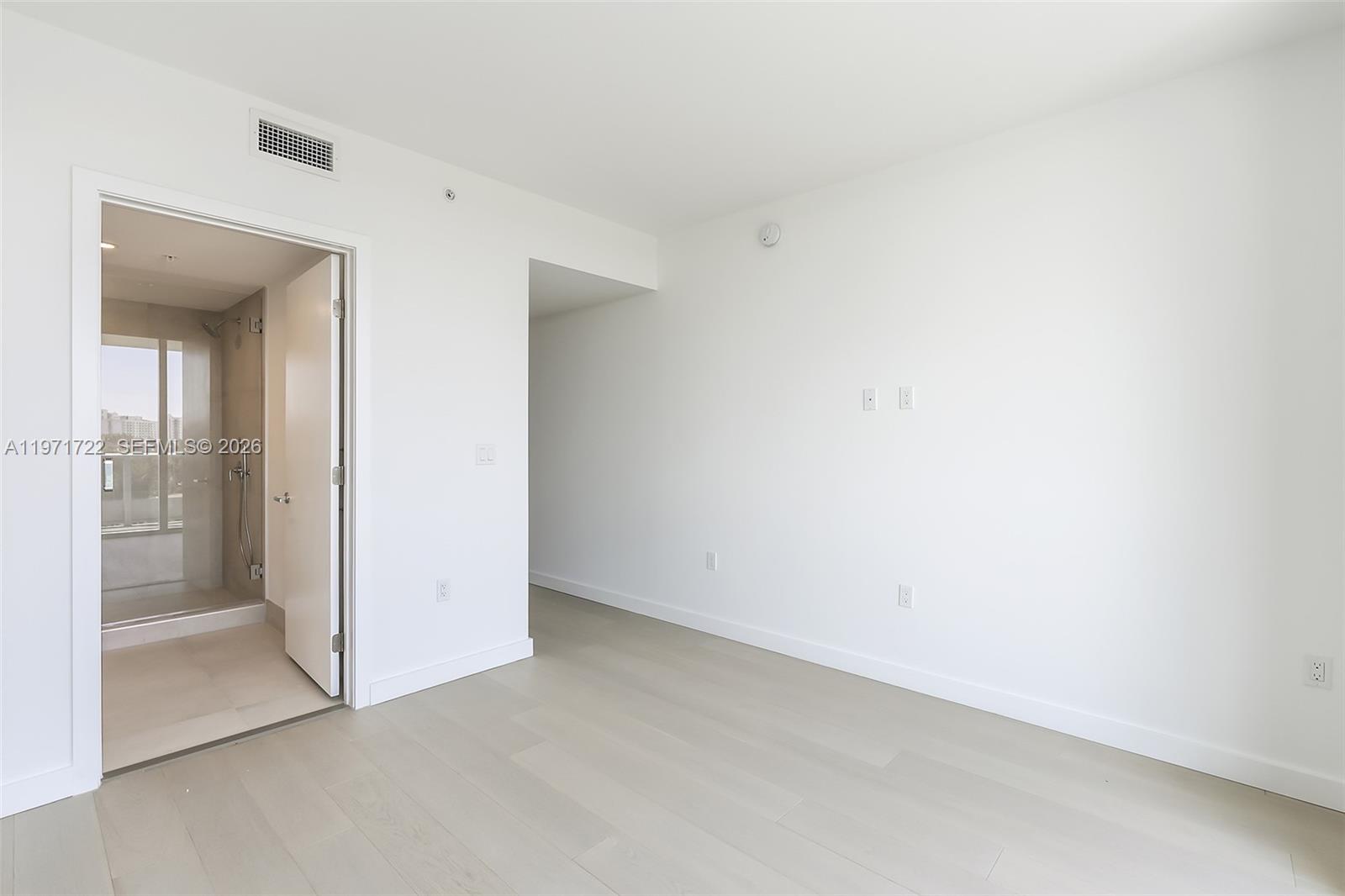 9201 E Bay Hbr Dr #603 Bay Harbor Islands, FL 33154