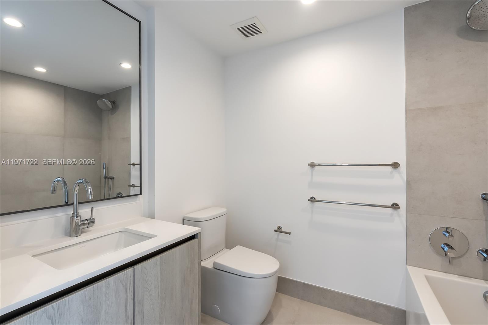 9201 E Bay Hbr Dr #603 Bay Harbor Islands, FL 33154