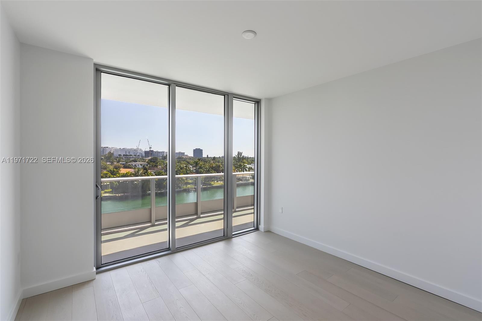 9201 E Bay Hbr Dr #603 Bay Harbor Islands, FL 33154