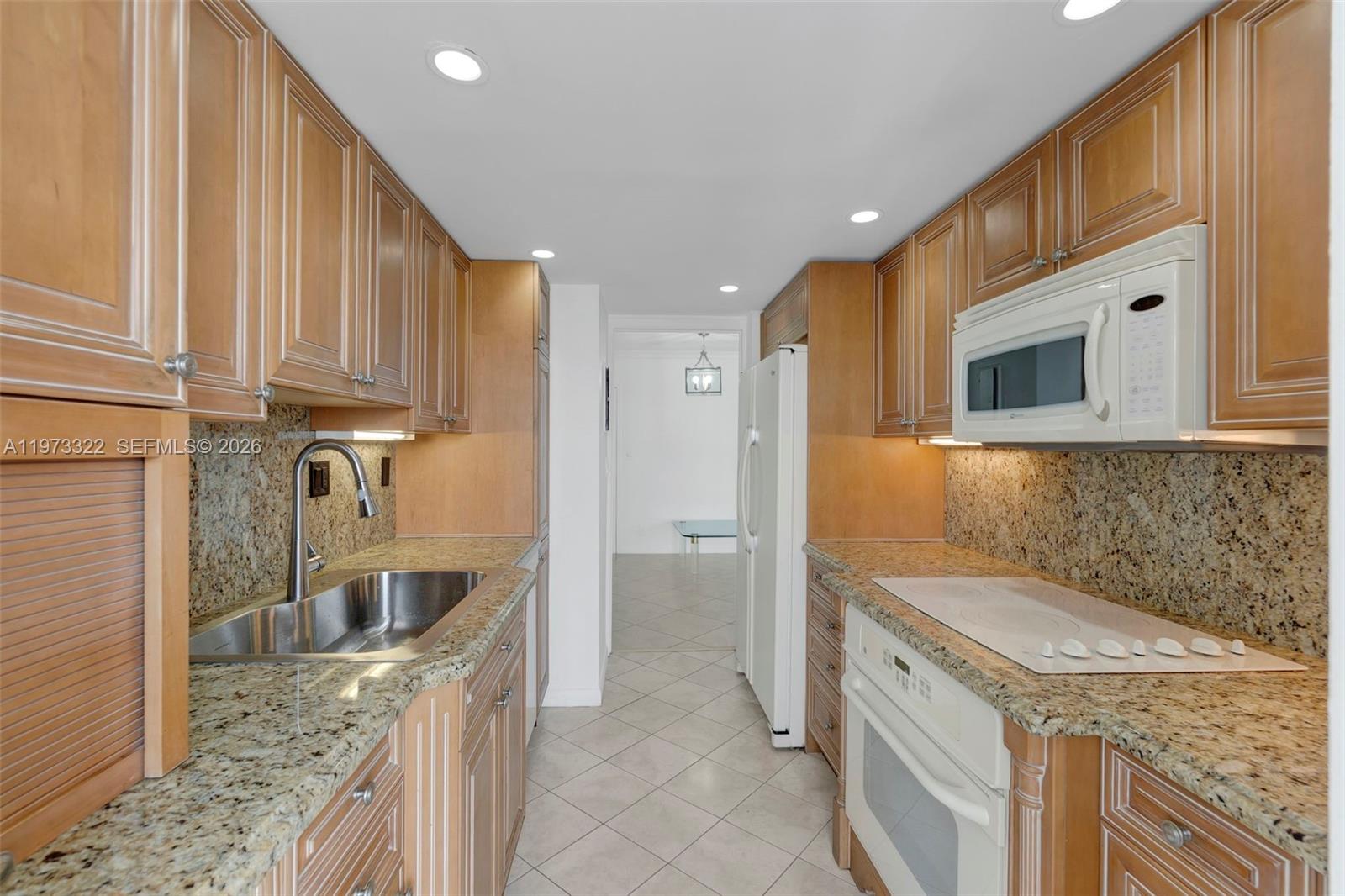 2701 N Ocean Blvd #14B Fort Lauderdale, FL 33308