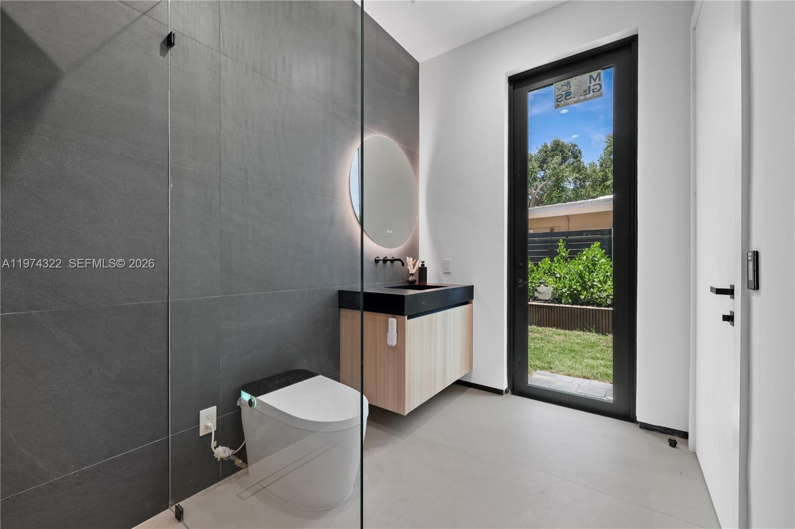 255 Capri Ave Lauderdale By The Sea, FL 33308