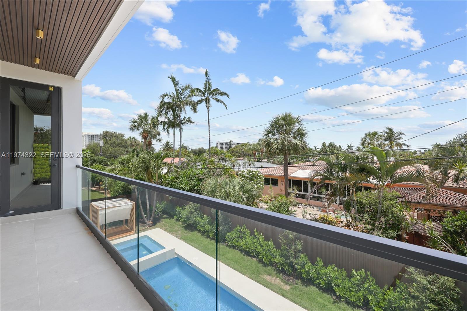 255 Capri Ave Lauderdale By The Sea, FL 33308