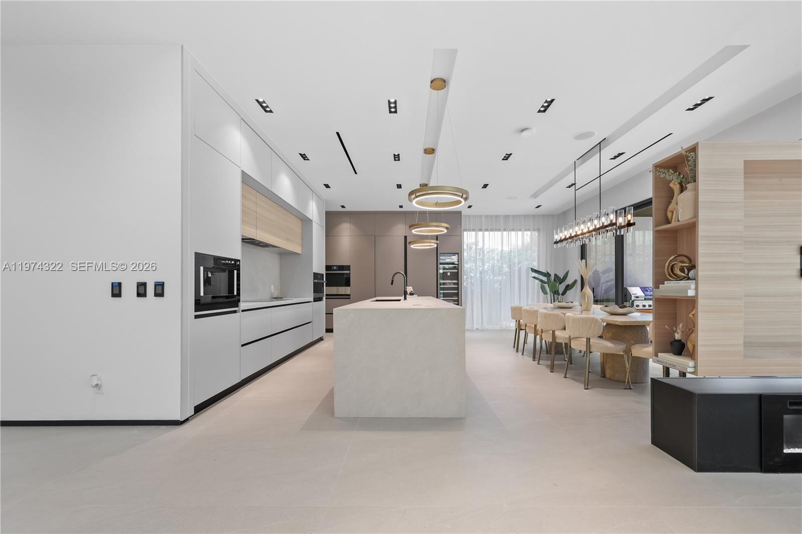 255 Capri Ave Lauderdale By The Sea, FL 33308