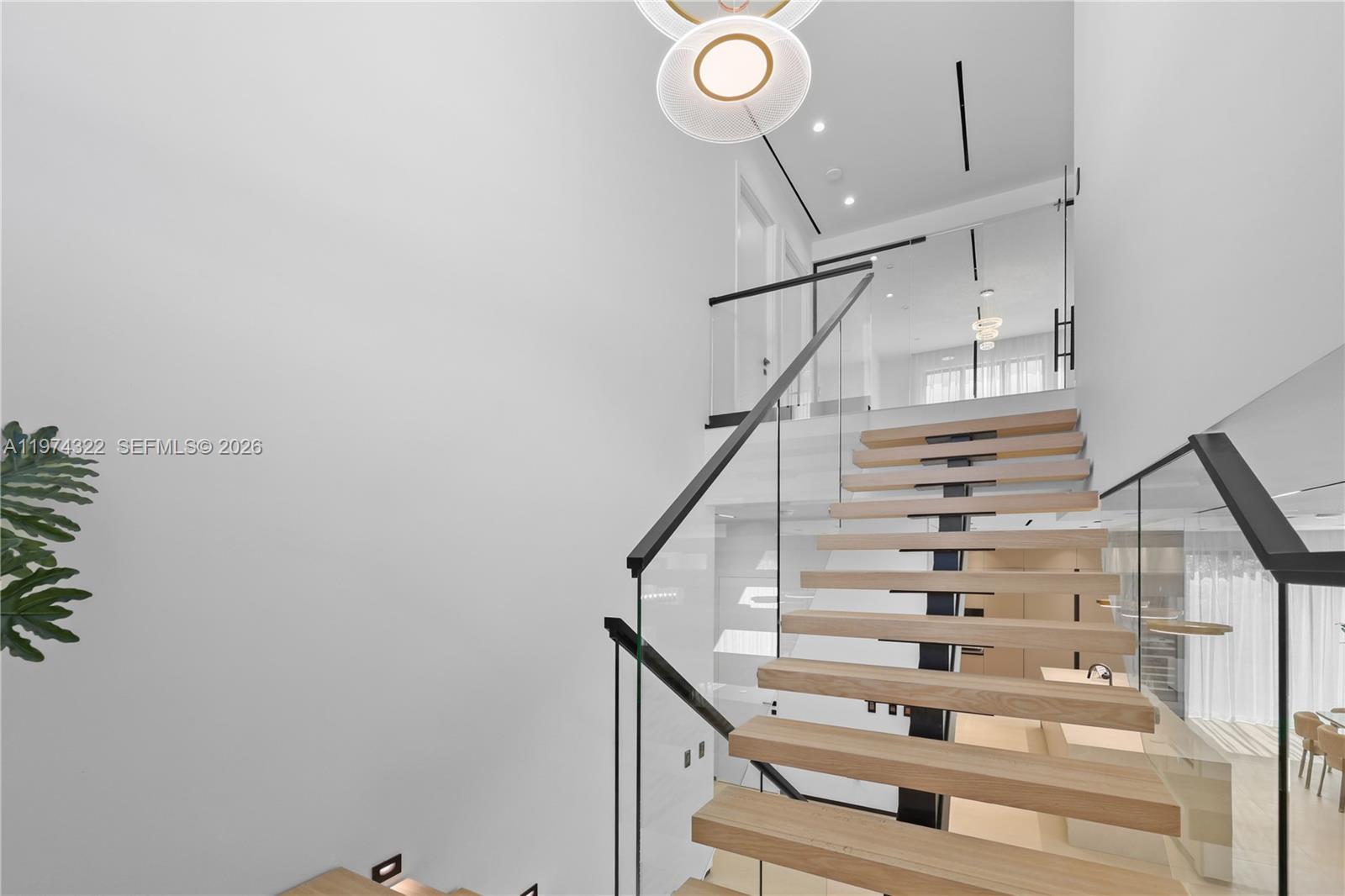 255 Capri Ave Lauderdale By The Sea, FL 33308