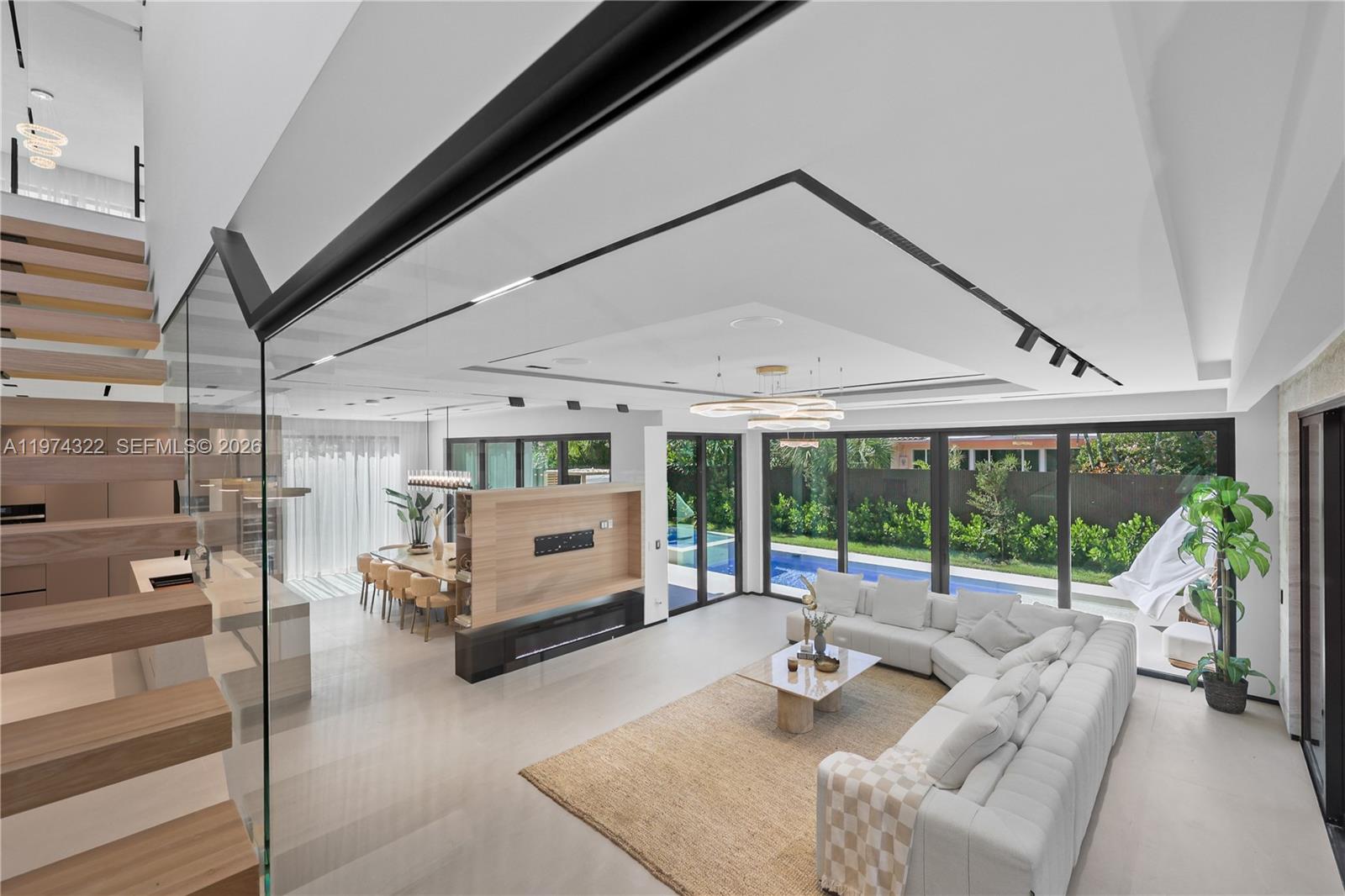 255 Capri Ave Lauderdale By The Sea, FL 33308