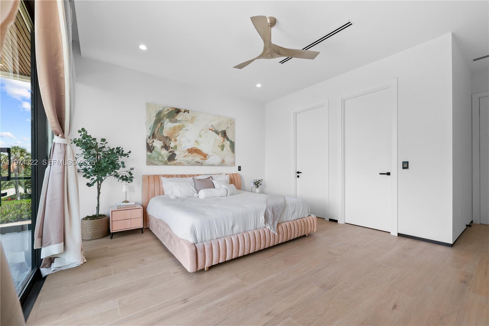 255 Capri Ave Lauderdale By The Sea, FL 33308