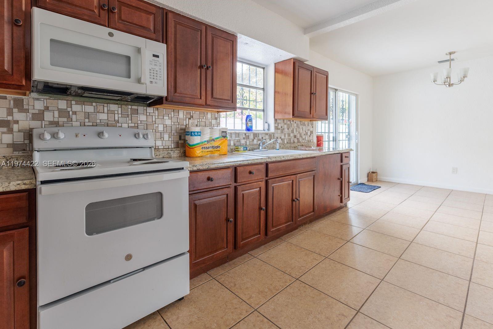 1301 NE 153rd St North Miami Beach, FL 33162