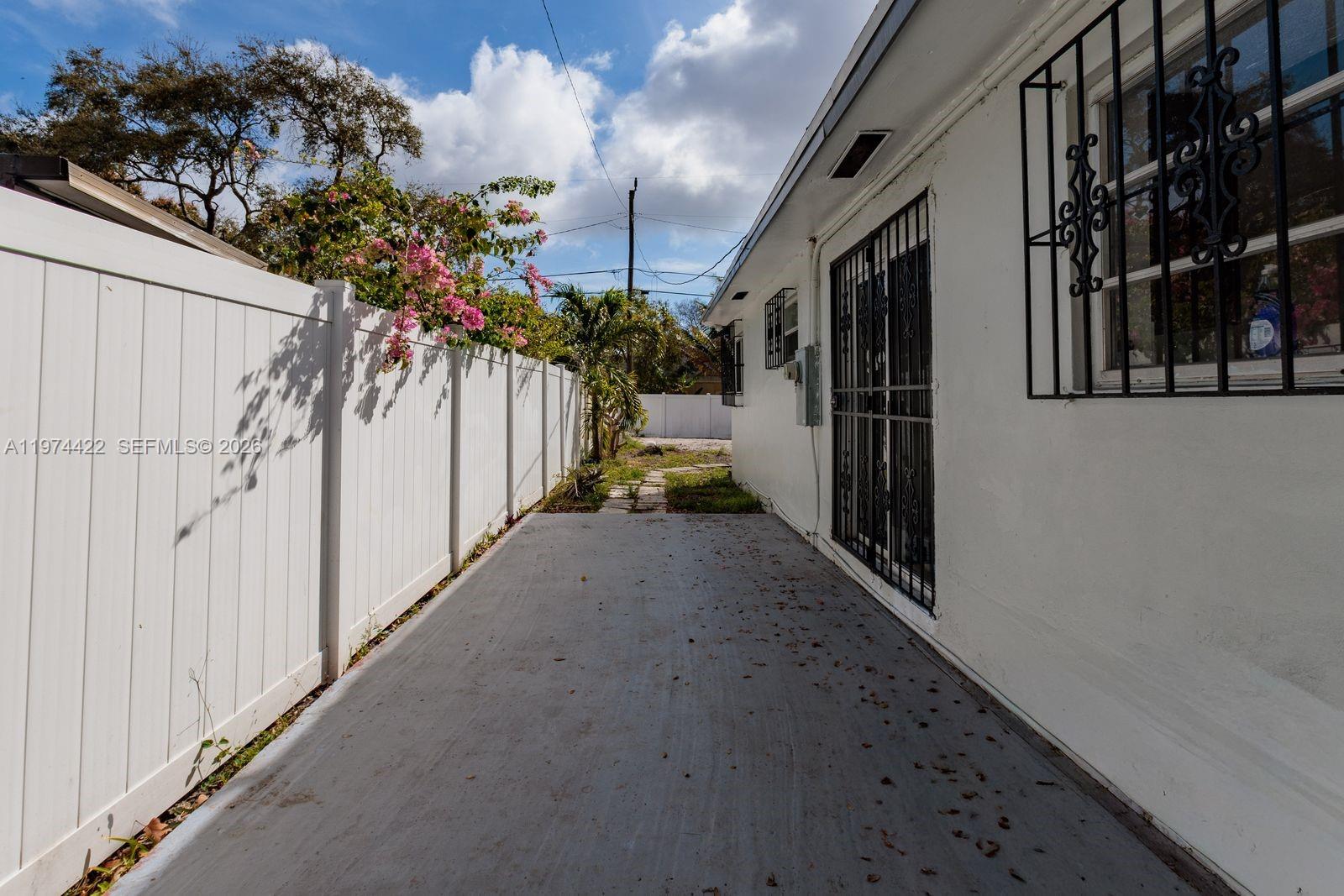 1301 NE 153rd St North Miami Beach, FL 33162