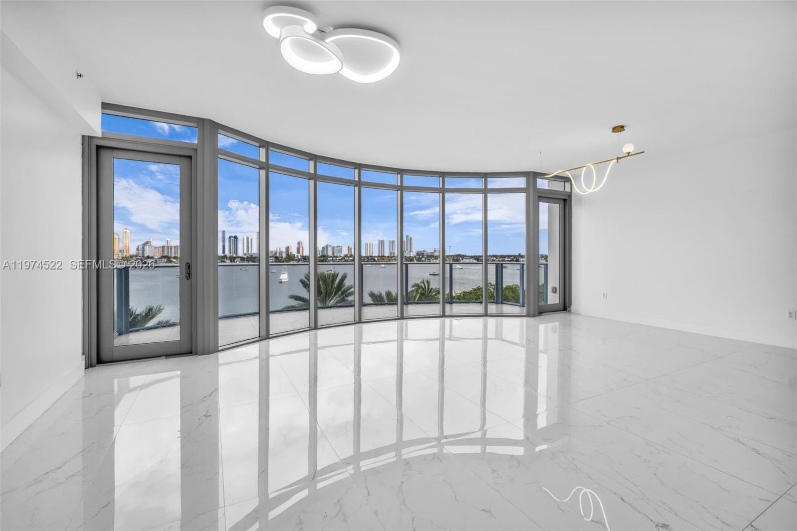 17111 Biscayne Blvd #411 North Miami Beach, FL 33160