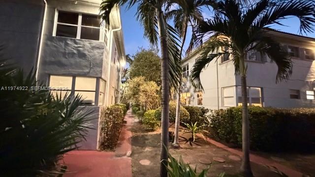 1275 Marseille Dr #40 Miami Beach, FL 33141