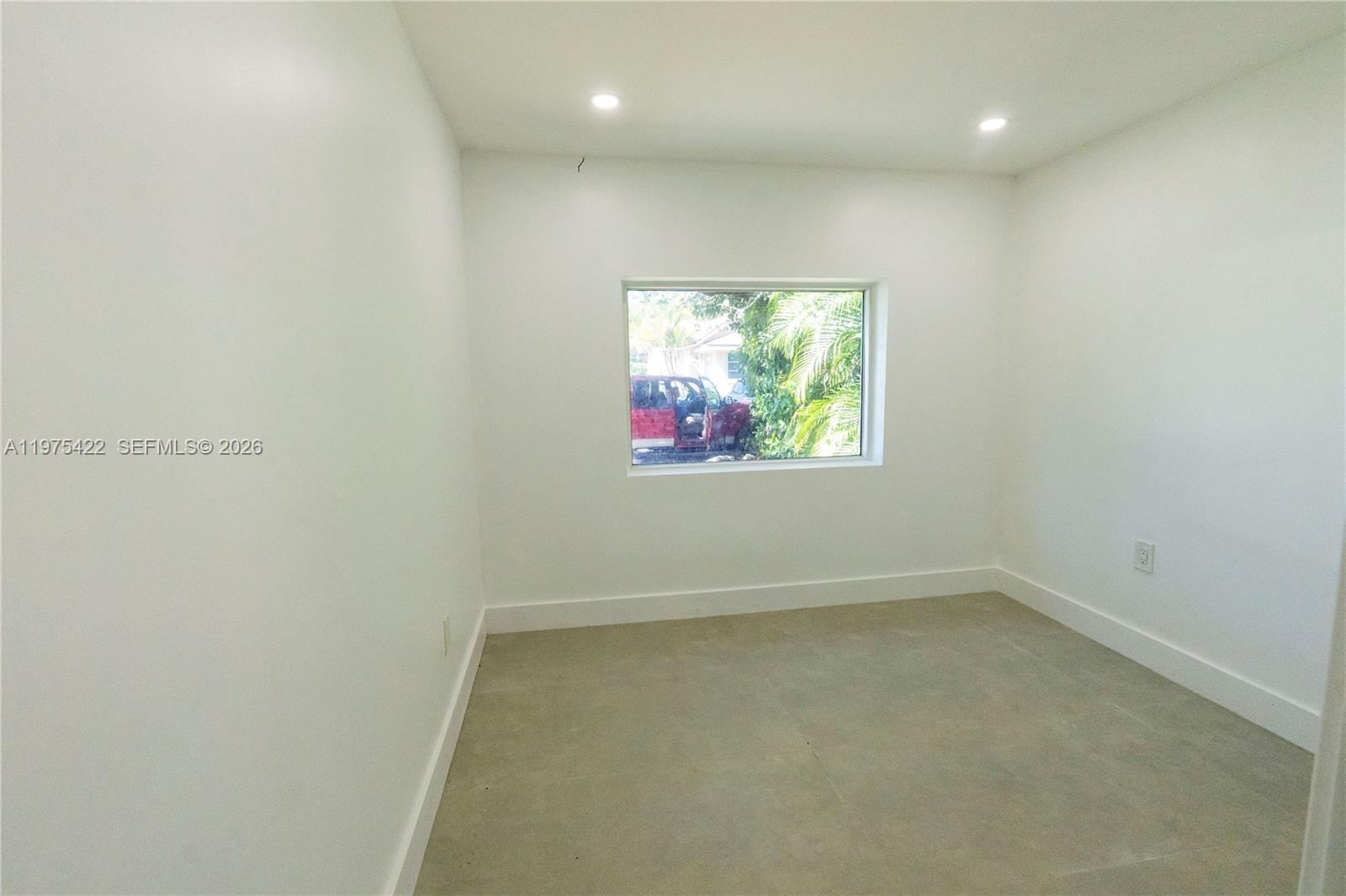 905 Tangier St Coral Gables, FL 33134