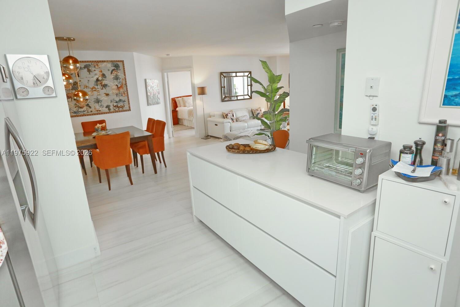 3530 Mystic Pointe Dr #2807 Aventura, FL 33180