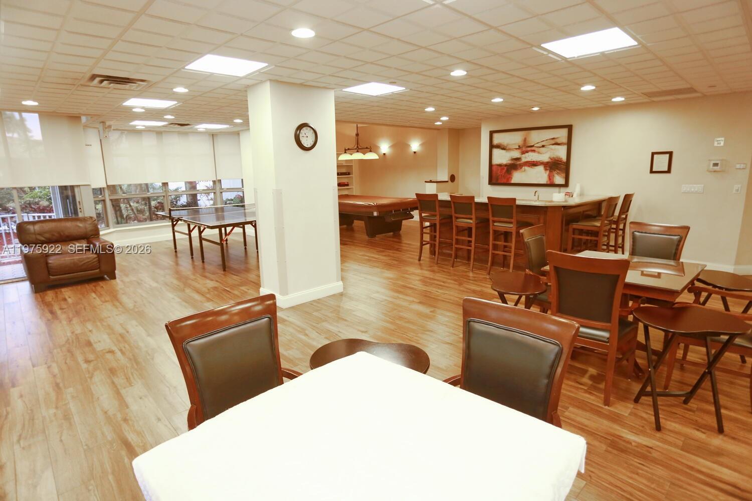 3530 Mystic Pointe Dr #2807 Aventura, FL 33180