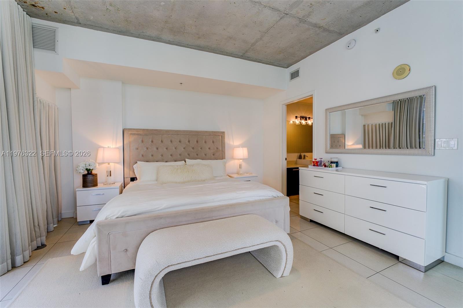 3301 NE 1st Ave #H1402 Miami, FL 33137