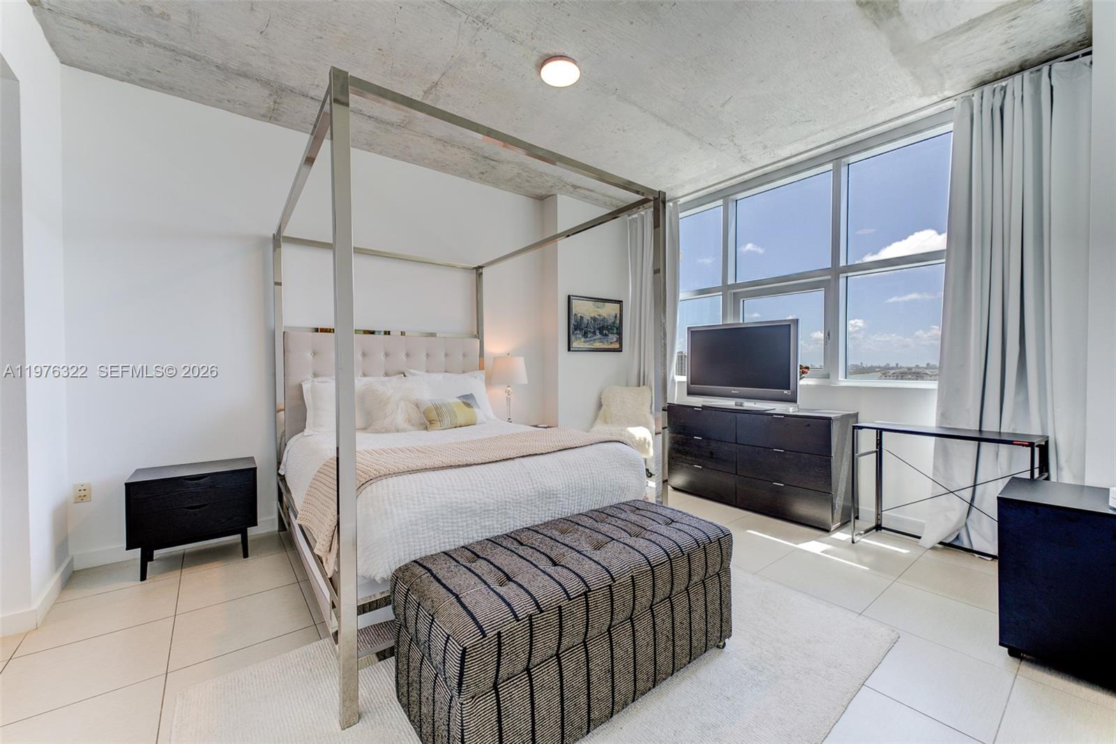 3301 NE 1st Ave #H1402 Miami, FL 33137