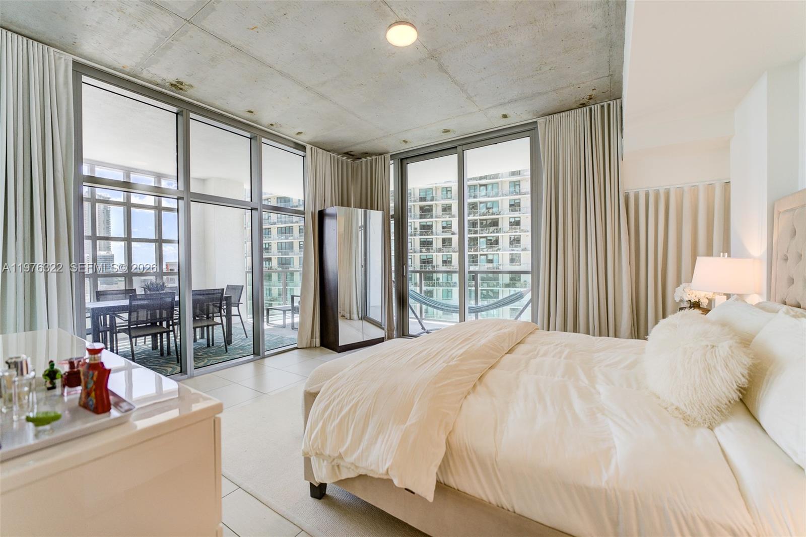 3301 NE 1st Ave #H1402 Miami, FL 33137