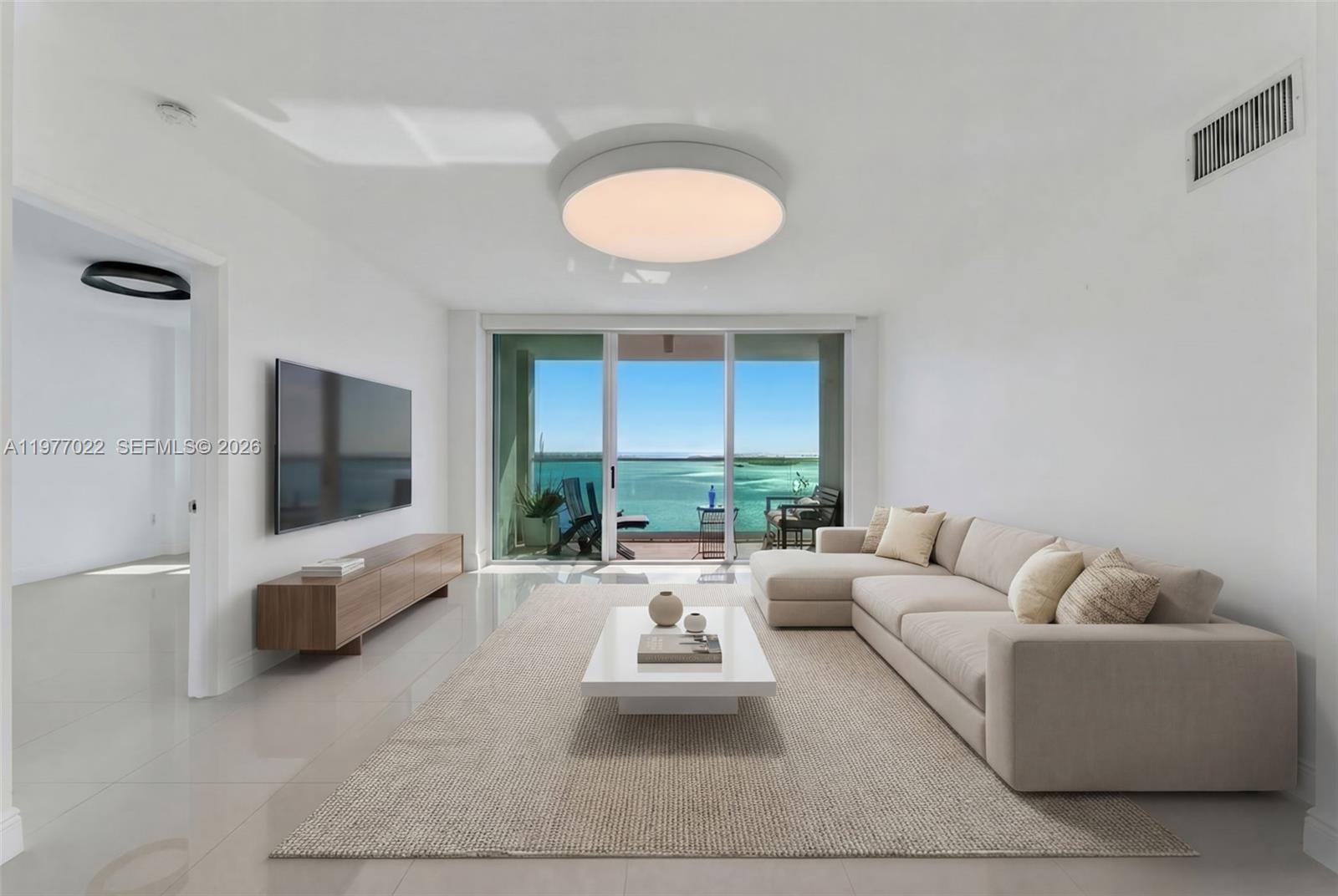 800 Claughton Is Dr #2804 Miami, FL 33131