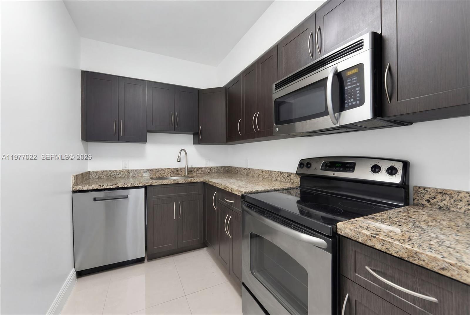 800 Claughton Is Dr #2804 Miami, FL 33131