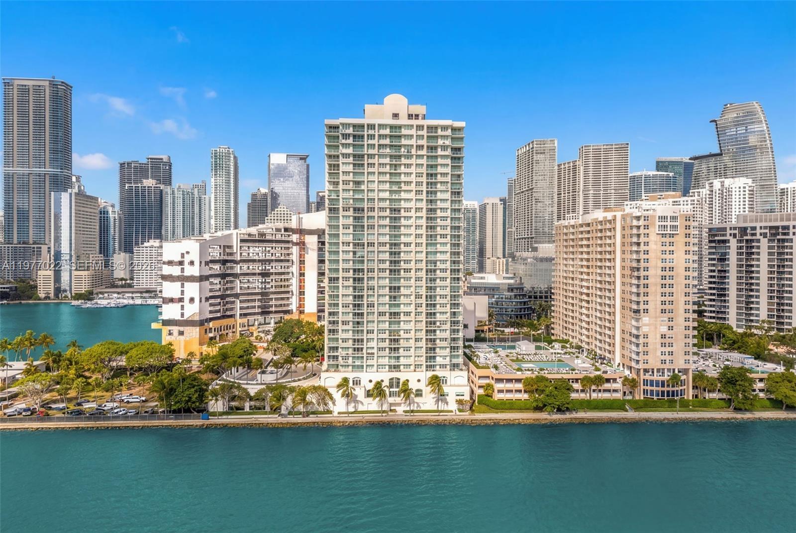 800 Claughton Is Dr #2804 Miami, FL 33131