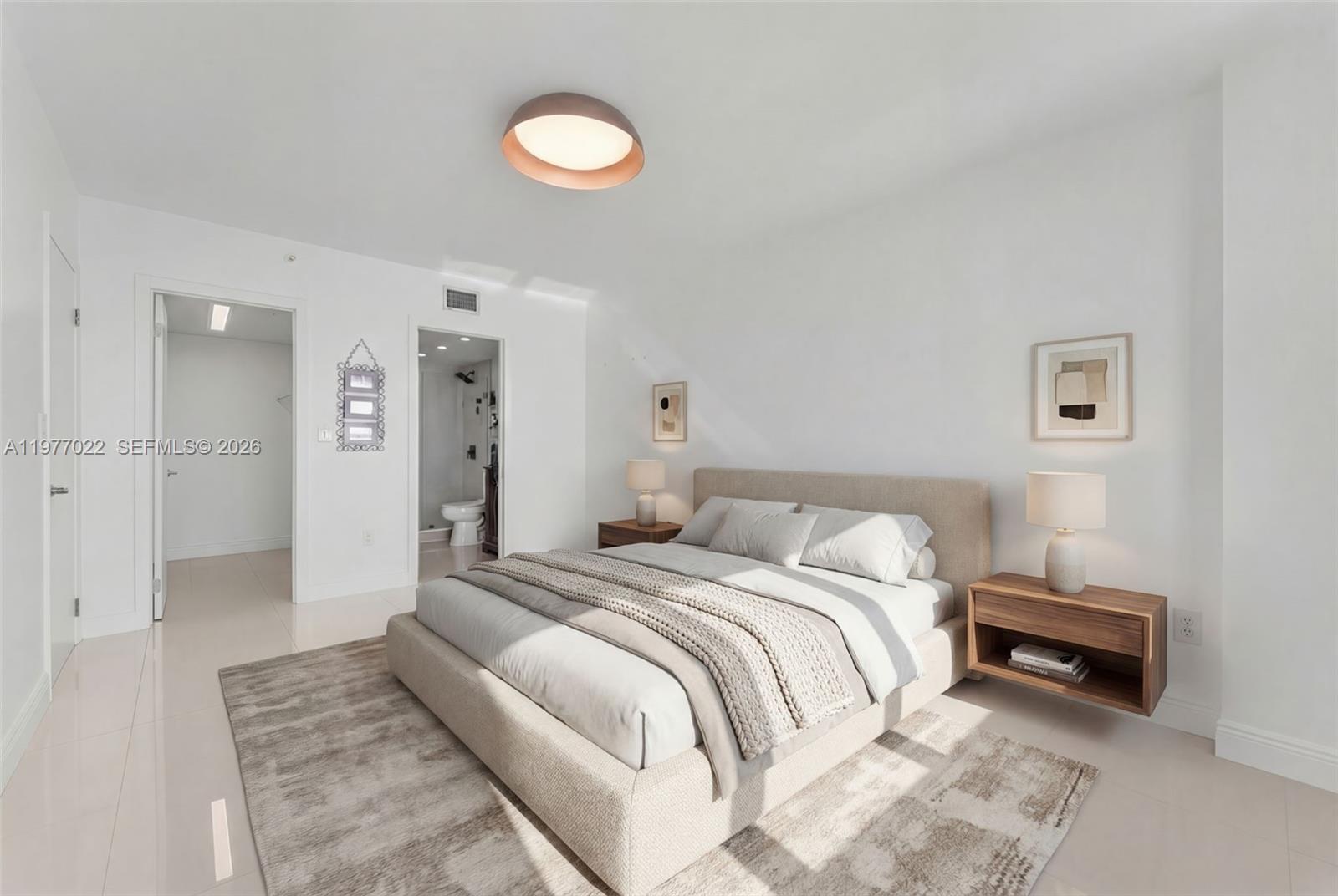 800 Claughton Is Dr #2804 Miami, FL 33131