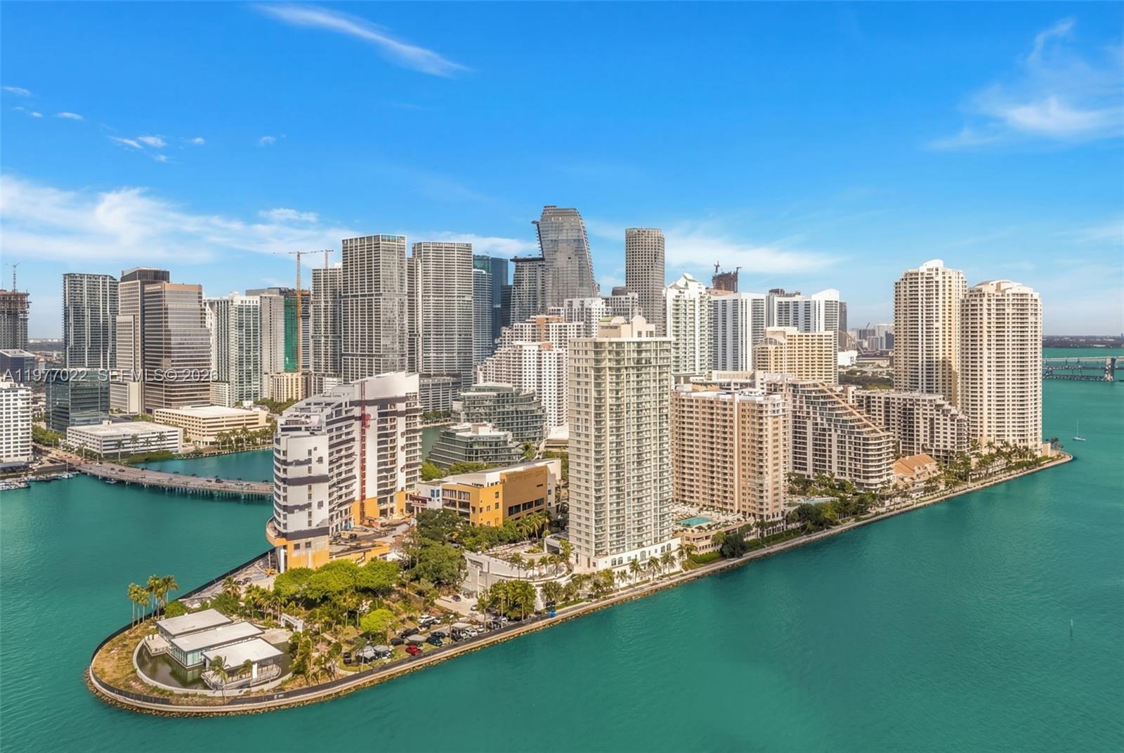 800 Claughton Is Dr #2804 Miami, FL 33131